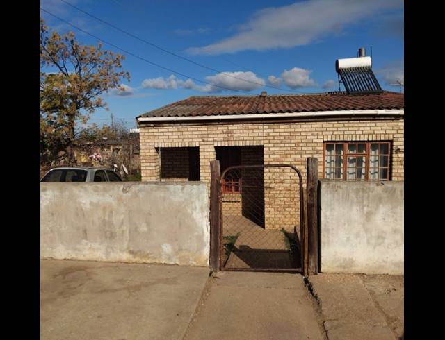 3 BEDROOM HOUSE FOR SALE IN ROSEDALE